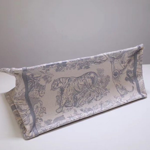 Christian Dior Bag #1286 - Image 17